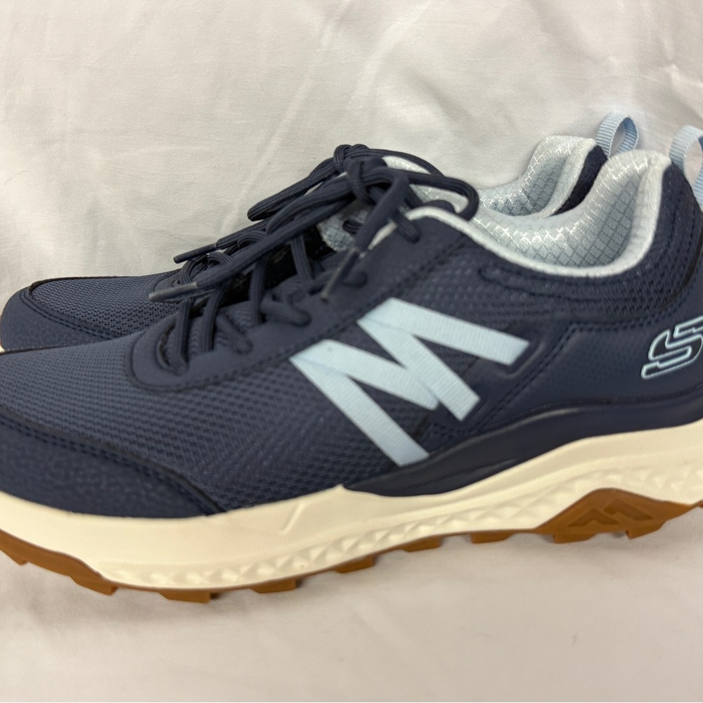 Skechers Women's Navy Mesh Trail Sneaker Size 8
